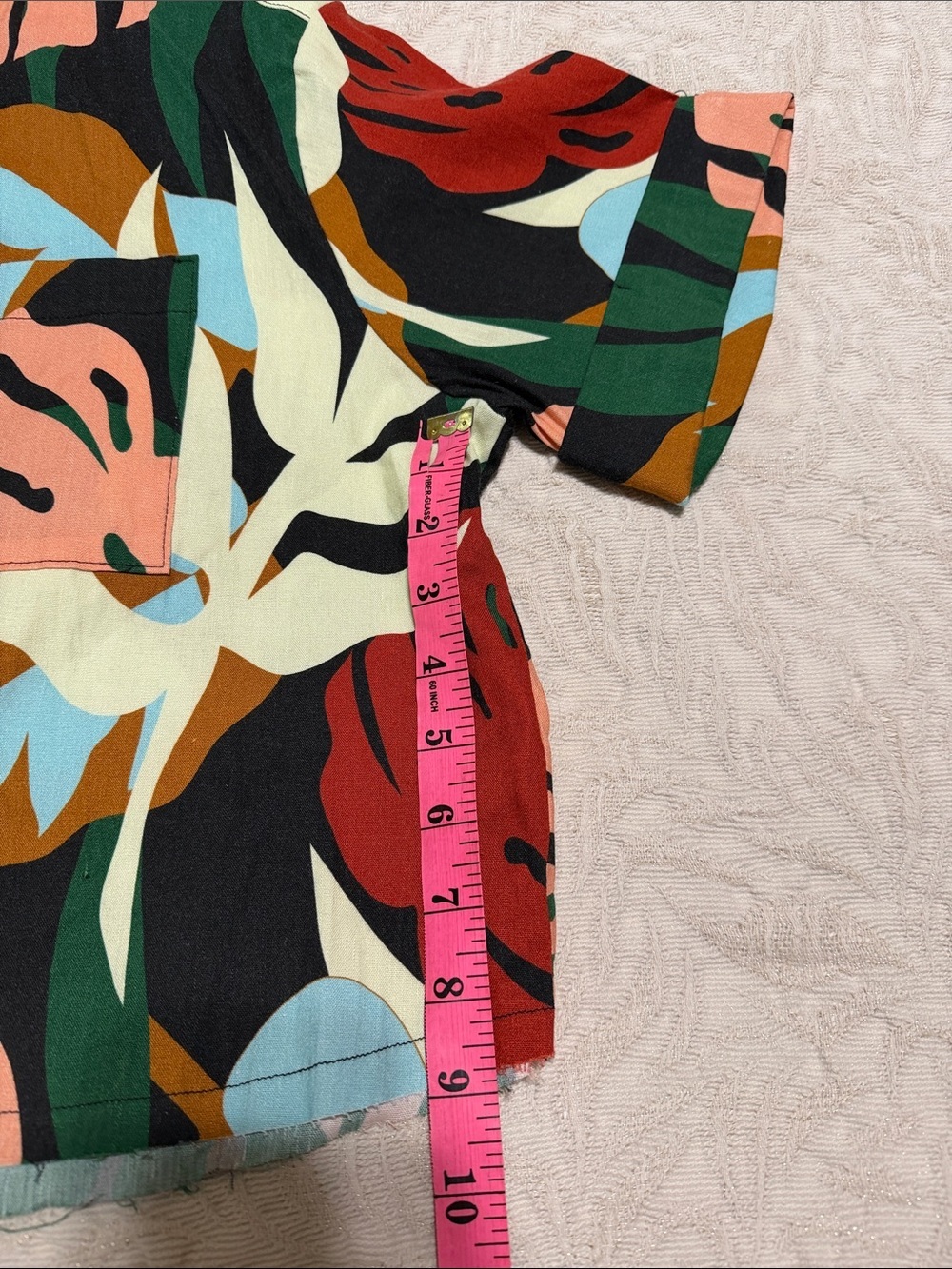 Shore brand tropical cropped button up top M - Picture 8 of 9